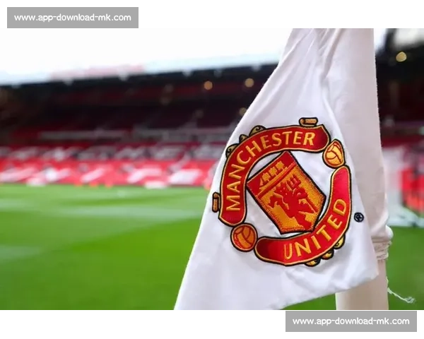 曼联锁定 16 岁天才中卫！恩瓦什拒多队 4 年长约续约红魔