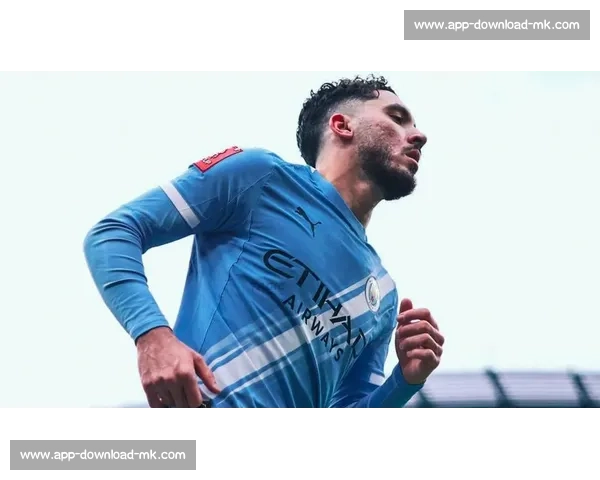 曼城夏窗锁定右后卫 + 边锋双目标 谢尔基加盟后仍寻边路快马