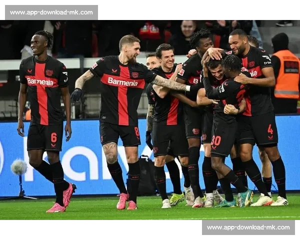 米兰 1000 万欧报价扎卡遇挫！勒沃库森坚持 1500 万，33 岁铁腰转会前景迷离