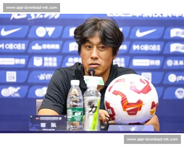 徐正源钦定韩鹏飞为防线核心;伤病潮加剧蓉城保级压力 徐正源钦定韩鹏飞为防线核心;伤病潮加剧蓉城保级压力